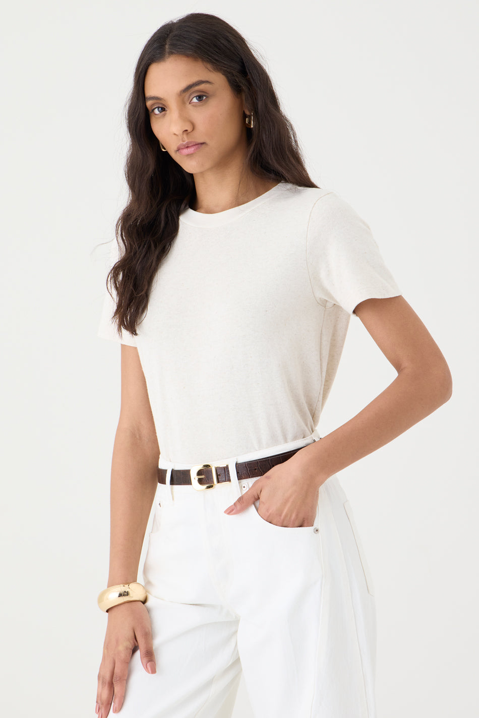 T-shirt Gola Redonda Baby Look – Cru